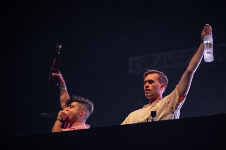 Loud Luxury