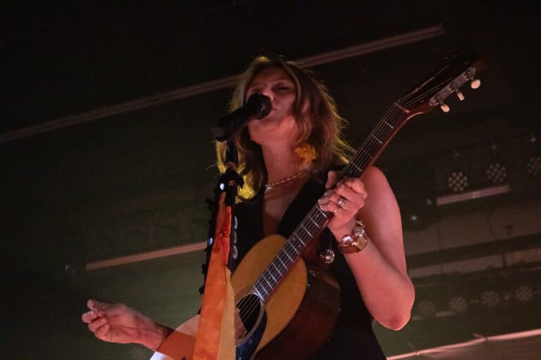 Aly & AJ