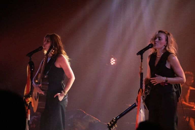 Aly & AJ