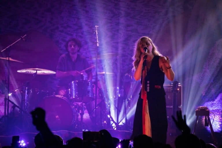 Aly & AJ