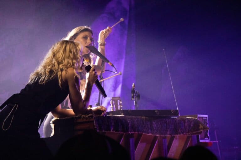 Aly & AJ