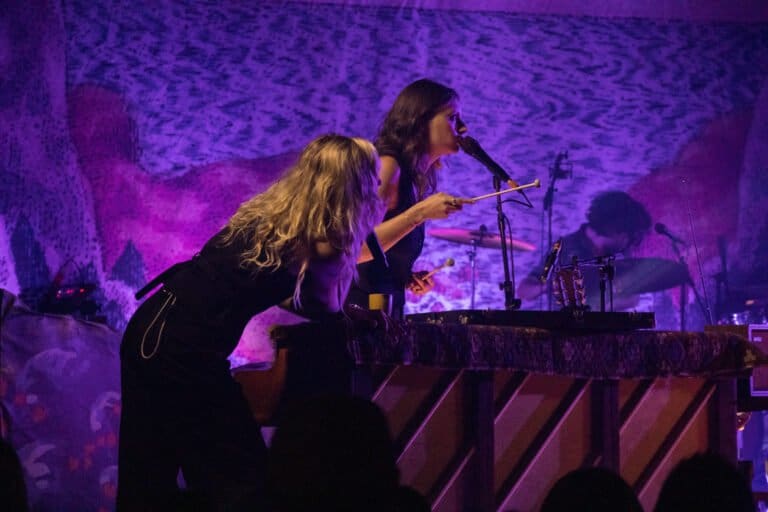 Aly & AJ