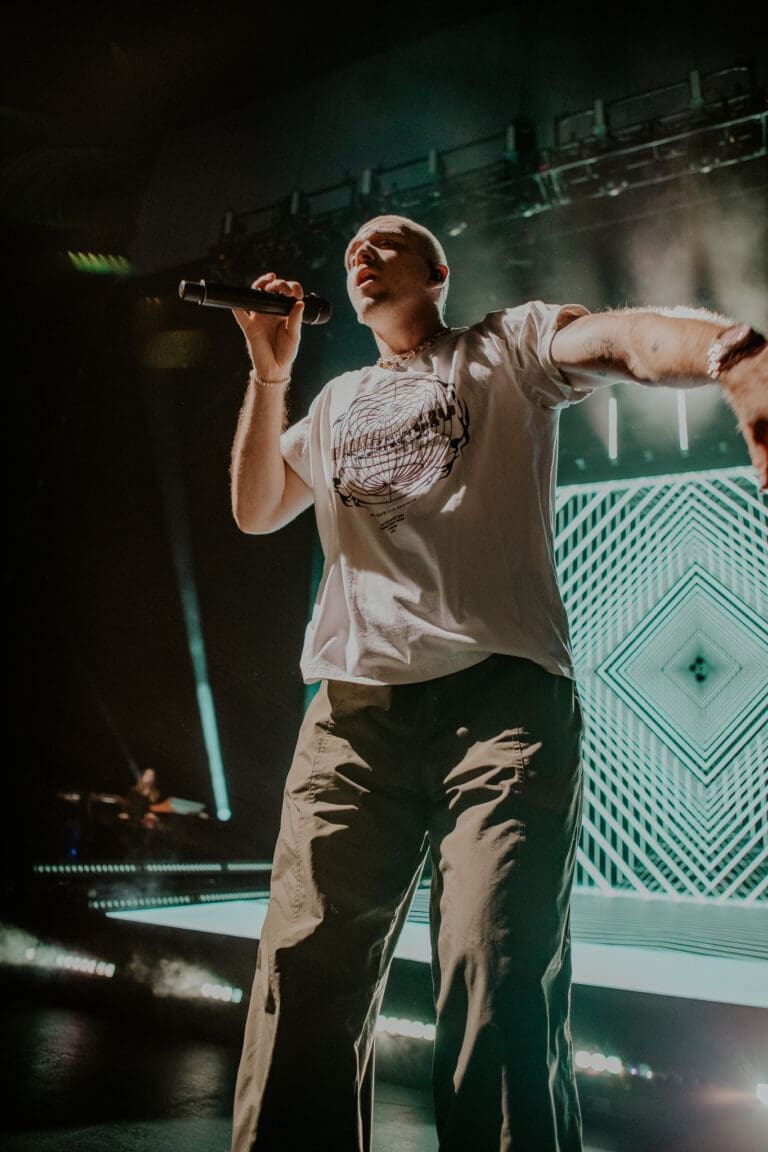 Lauv