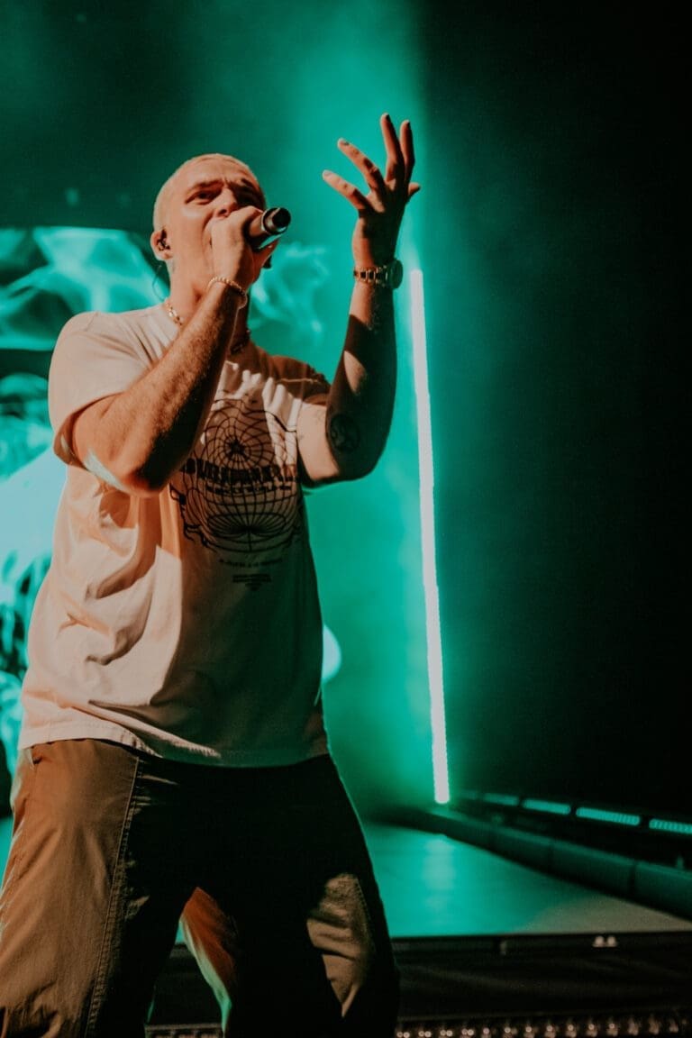 Lauv