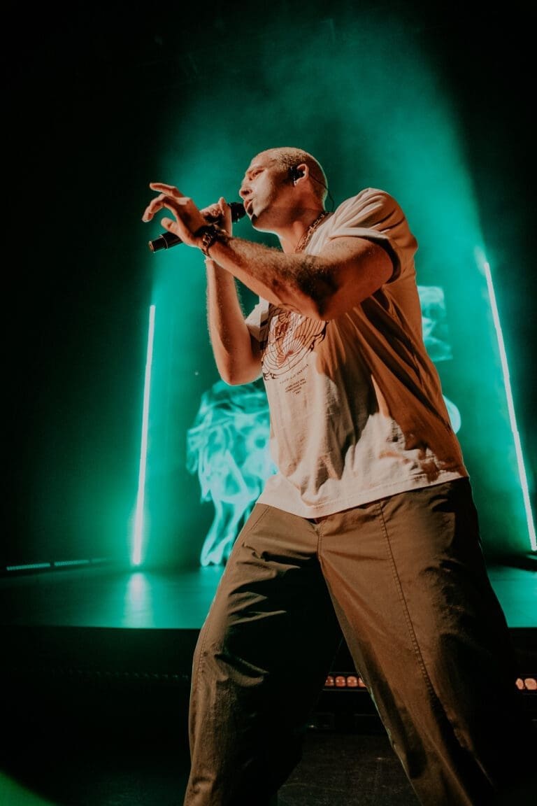 Lauv