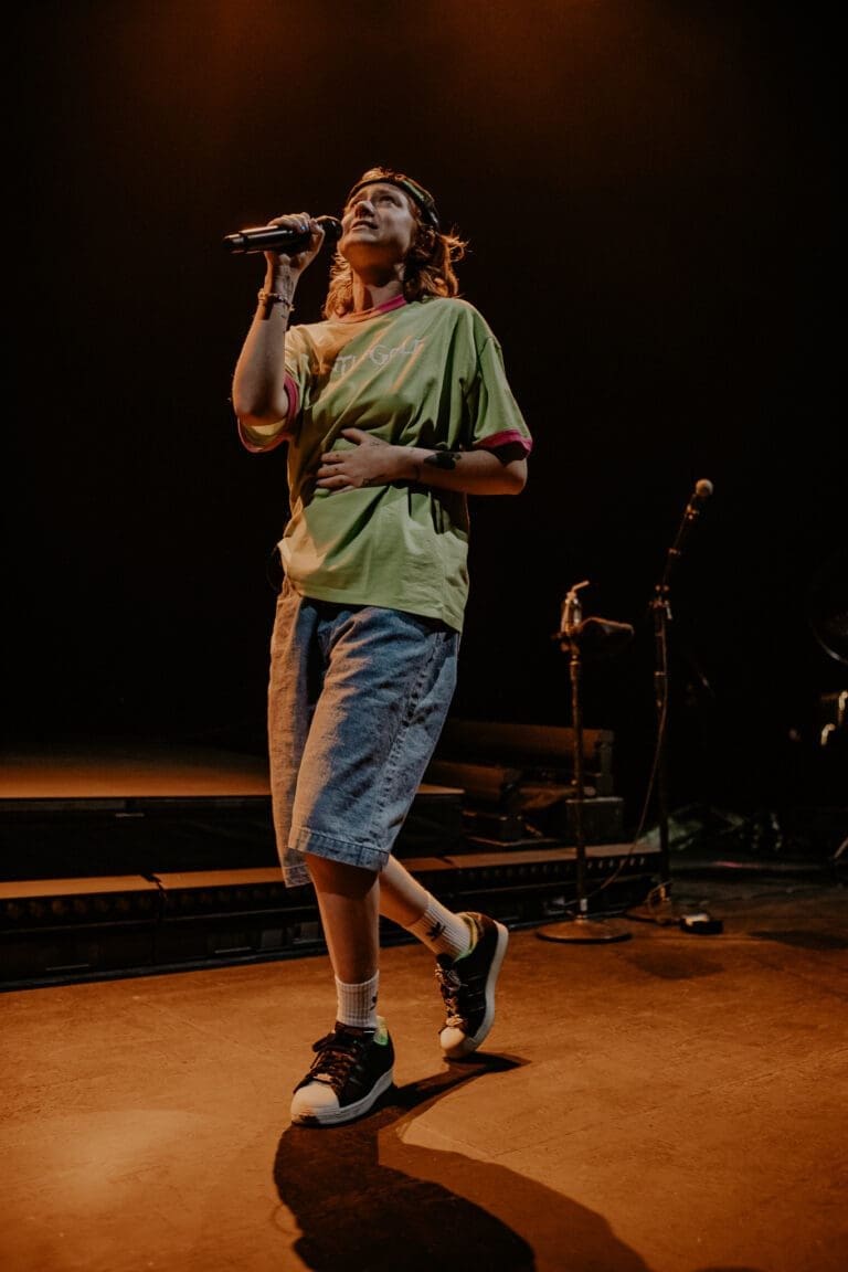 Lauv