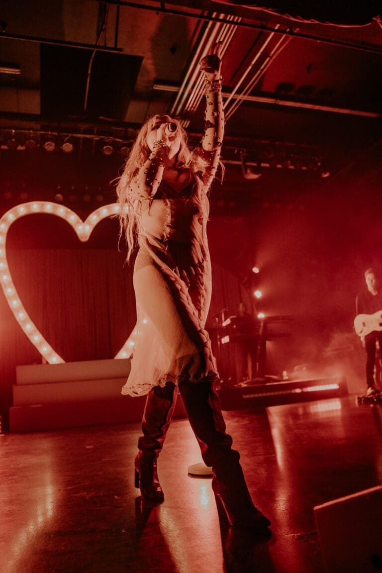 Sabrina Carpenter
