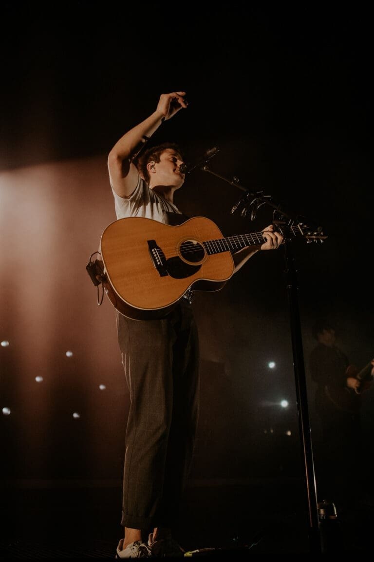 Alec Benjamin