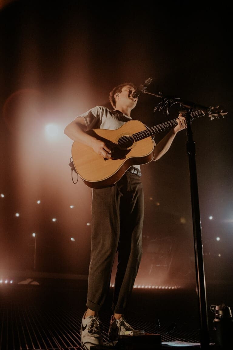 Alec Benjamin