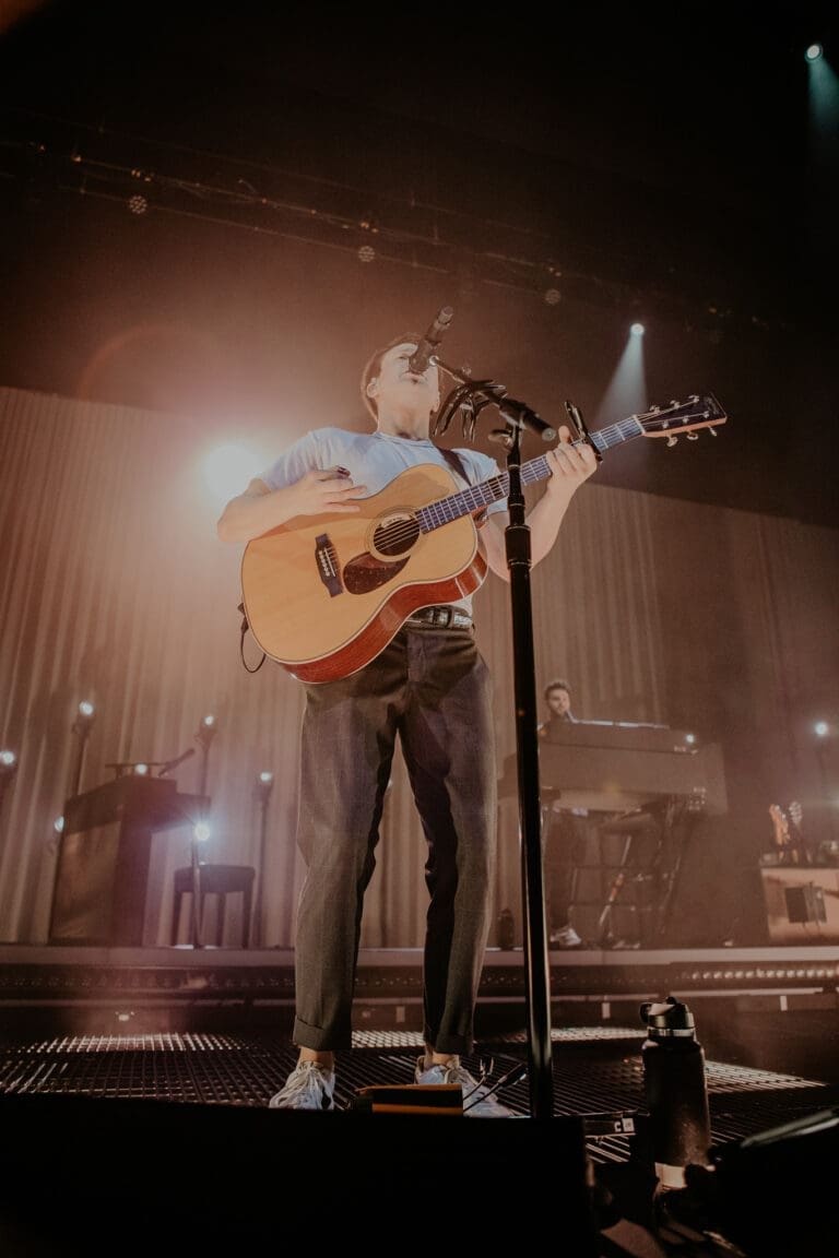Alec Benjamin