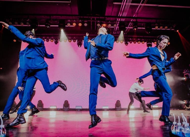 ONEUS