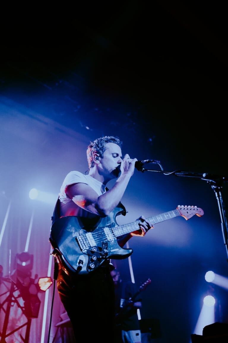 M83
