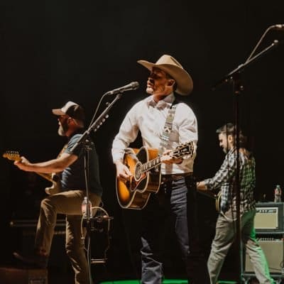Turnpike Troubadours