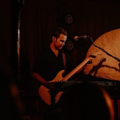 Joywave